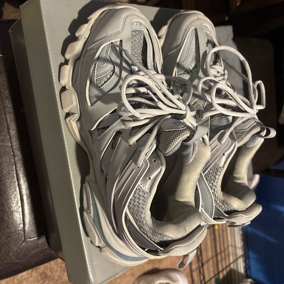 Balenciaga Tracks - Picture 3 of 3